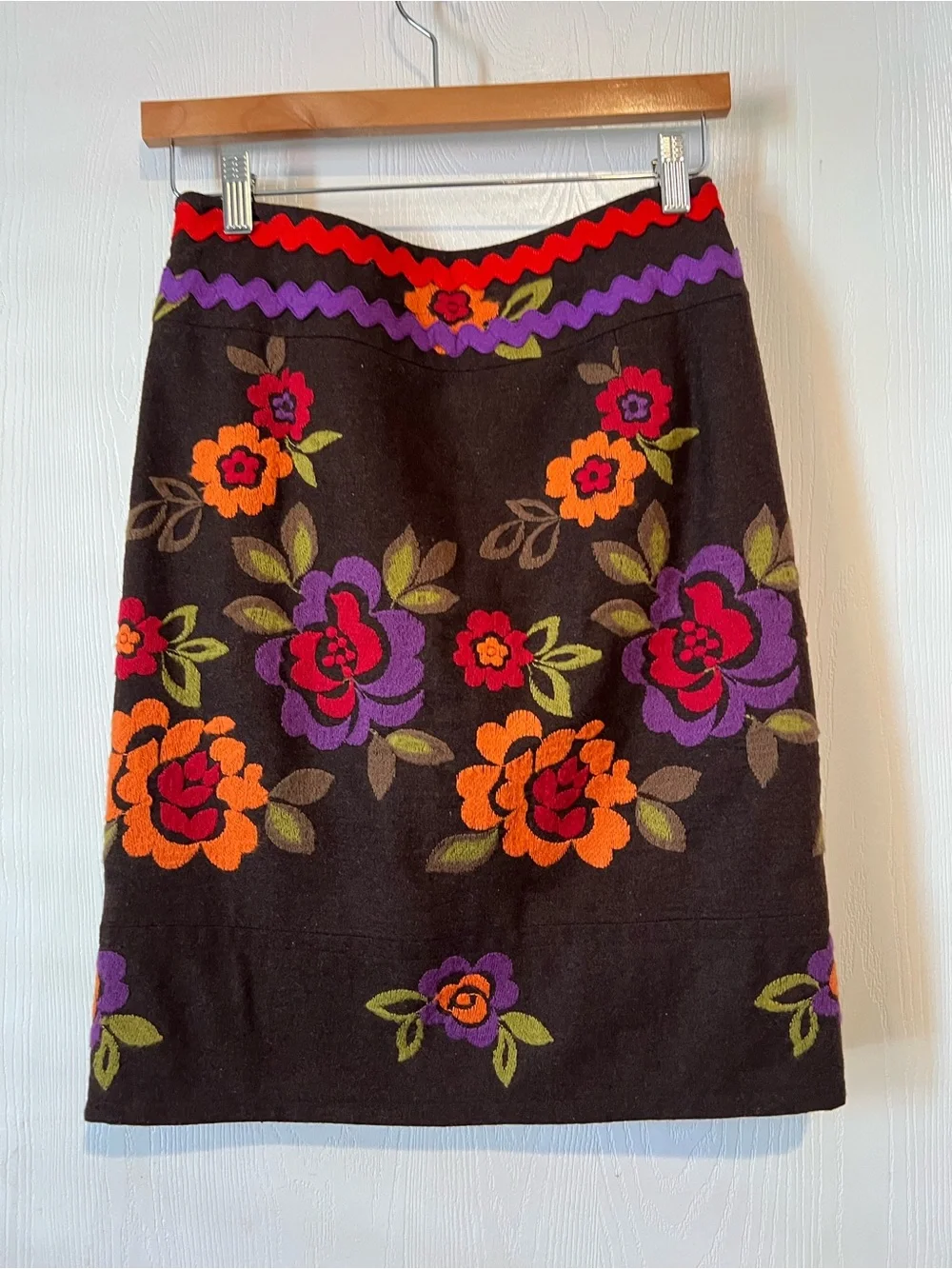 SARA JANE Brown Wool Skirt Flower Embroidery Fall Women Sz 0